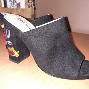 Steve Madden suade sandals